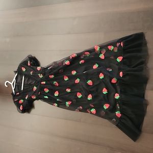 Strawberry Sequins Dress 👗
